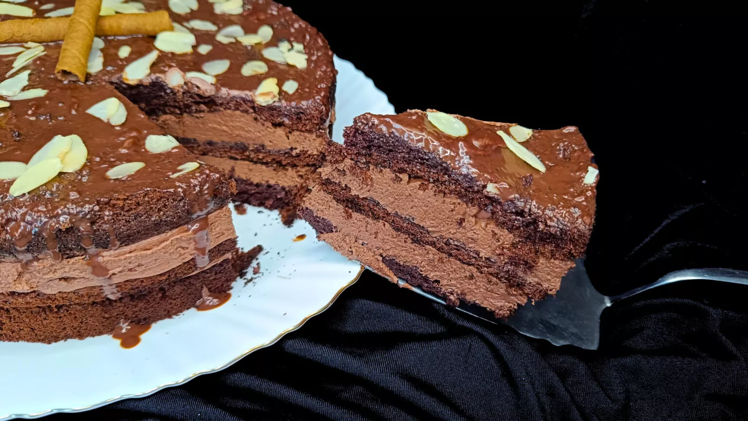 Tort de ciocolată1