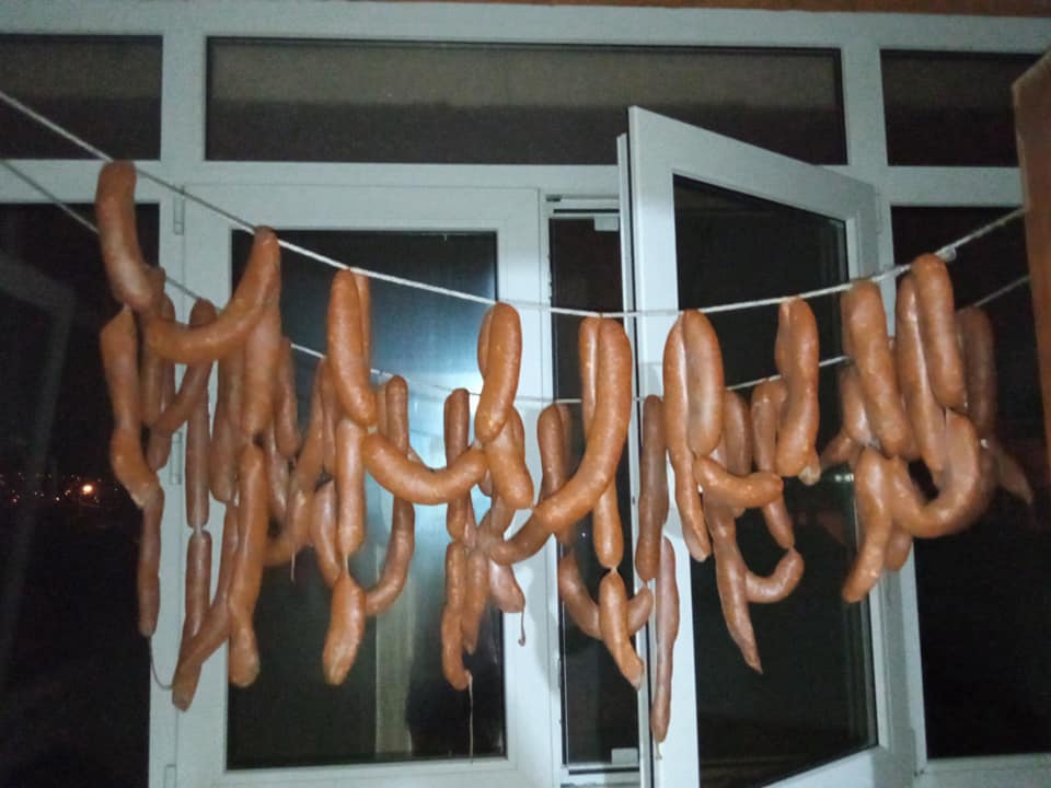 Cârnați de casă1