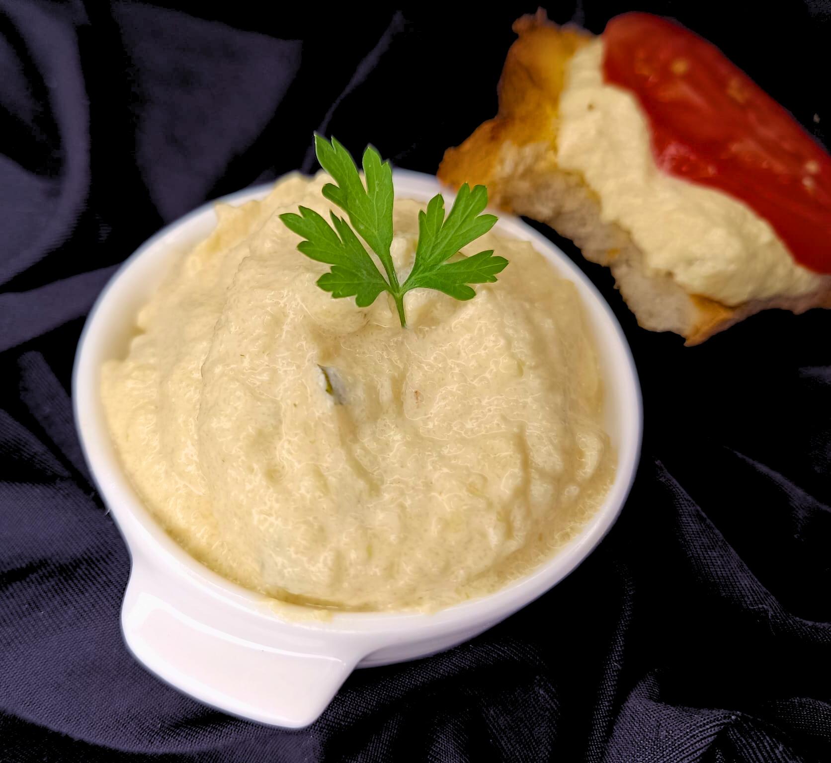 Cremă de Dovlecei cu Maioneză
