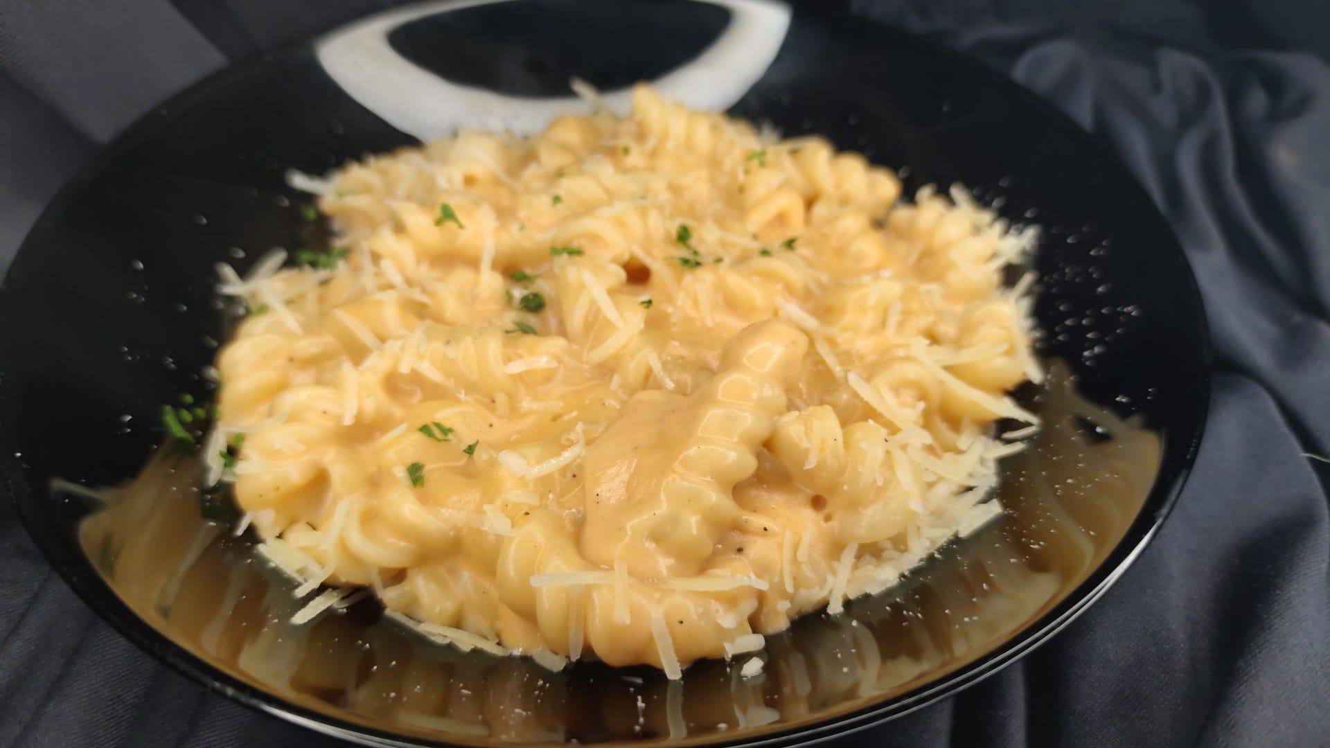 Paste Fusilli în Sos Aurora Clasic